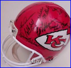 1969 Kansas City Chiefs Super Bowl IV Team Signed Helmet Psa/dna Coa Kc Sb IV