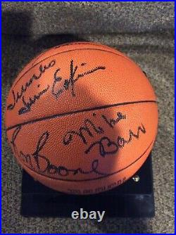 1976-77 Kansas City Kings Autographed Basketball