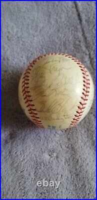 1984 Kansas City Royals Team signed Baseball George Brett +24 others BAS LOA