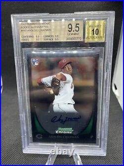 2011 Bowman Chrome RC Auto #197 Aroldis Chapman 9.5/10