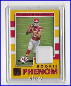 2017 Panini Donruss Patrick Mahomes Red Foil (Rare) Rookie Phenoms Player-Worn