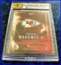 2017 Patrick Mahomes Origins Rookie ON CARD AUTO SILVER INK #17/49 SSP BGS 8/10