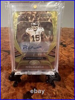 2020 Pannini Certified Patrick Mahomes Auto SSP #d /10 Kansas City Chiefs