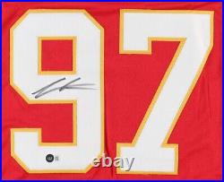 Felix Anudike-Uzomah Signed Kansas City Chiefs Jersey (Beckett) 2023 1st Rnd Pk
