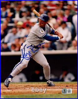 GEORGE BRETT SIGNED AUTOGRAPHED 8x10 PHOTO KANSAS CITY ROYALS LEGEND BECKETT BAS