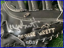 George Brett Kansas City Royals Game Used Fielders Glove PSA JSA Signed