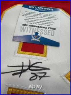 Jersey Kansas City Chiefs Team Hand Signed Travis Kelce BECKETT COA