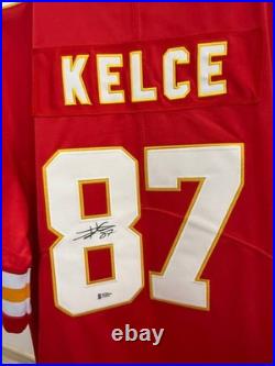 Jersey Kansas City Chiefs Team Hand Signed Travis Kelce BECKETT COA