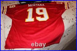 Joe Montana Signed Kansas City Chiefs Jersey