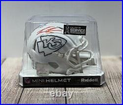Kansas City Chiefs Felix Anudike-uzomah Signed Salute To Service Mini Helmet Bec