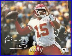 Kansas City Chiefs Patrick Mahomes Autographed 8x10 Glossy Photograph with COA