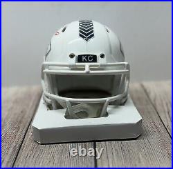 Kansas City Chiefs Trent Mcduffie Signed Salute To Service Mini Helmet Beckett