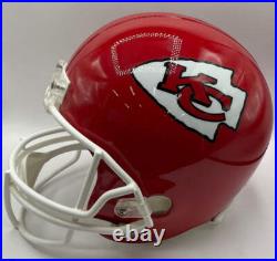 Kareem Hunt Signed Kansas City Chiefs Helmet