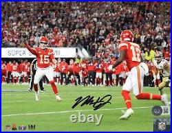 MECOLE HARDMAN SIGNED KANSAS CITY CHIEFS SUPER BOWL LVIII 8x10 PHOTO BECKETT