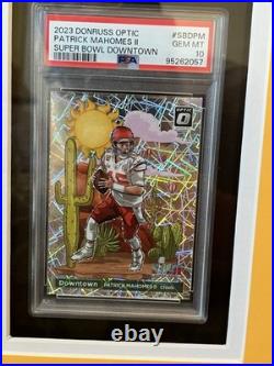 PATRICK MAHOMES Autographed Football Jersey KANSAS CITY CHIEFS Framed Beckett