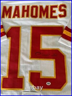 PATRICK MAHOMES KANSAS CITY CHIEFS QB WHITE SIGNED JERSEY AUTOGRAPHED WithCOA 513