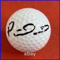 Patrick Mahomes Hand Signed Golfball Kansas City Chiefs #15 COA Hologram