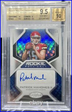 Patrick Mahomes II 2017 Certified Rookie Roll Call Signatures Blue /50 BGS 9.5
