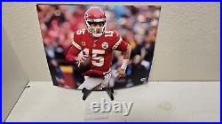 Patrick Mahomes Kansas City Chiefs Signed 11x14 Photo With Aca COA