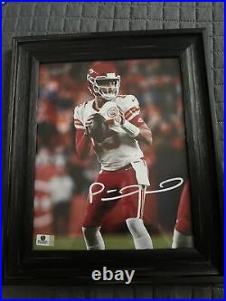 Patrick Mahomes Signed Autographed 8x10 Photo Kansas City Chiefs Coa