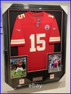 Patrick Mahomes Signed Autographed Framed Kansas City Chiefs Jersey Beckett COA