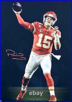 Patrick Mahomes Signed Autographed Kansas City Chiefs 16x20 Photo Framed Beckett