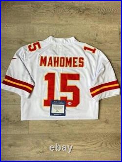 Patrick Mahomes Signed Kansas City Chiefs Jersey Football Framed Graded Card PSA