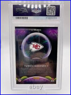 Patrick Mahomes Signed Kansas City Chiefs Jersey Football Framed Graded Card PSA