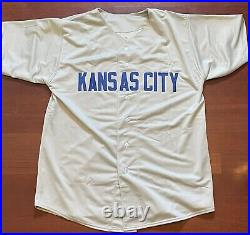 Salvador Perez Autograph Signed Custom Grey Kansas City Jersey Royals BAS