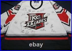 TEAM SIGNED Kansas City KC Blades IHL Hockey Jersey size XL