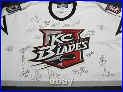 TEAM SIGNED Kansas City KC Blades IHL Hockey Jersey size XL