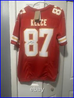 Travis Kelce Signed Kansas City Chiefs Jersey Nike Limited (Beckett)