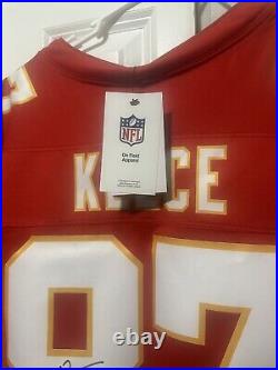 Travis Kelce Signed Kansas City Chiefs Jersey Nike Limited (Beckett)