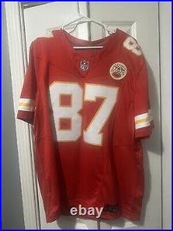 Travis Kelce Signed Kansas City Chiefs Jersey Nike Limited (Beckett)